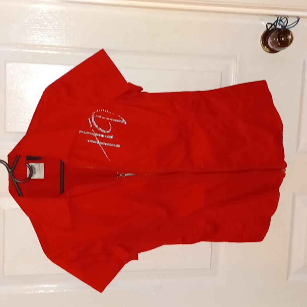 Perfect red cotton spandex shirt